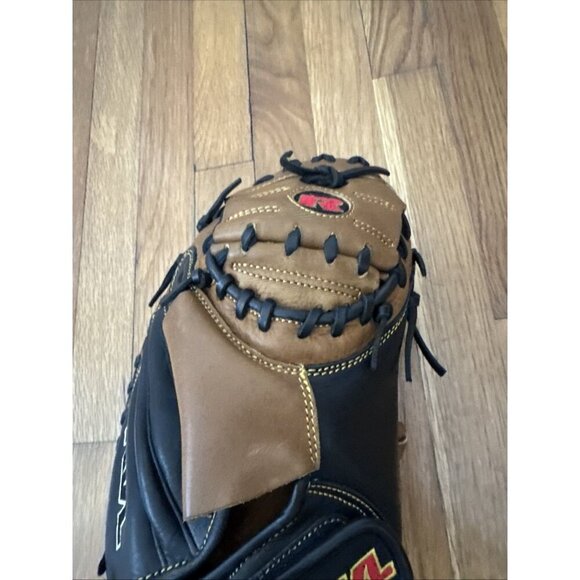 The RVL Professional Series CX3000SBT catcher's Mitt Black - Picture 9 of 11